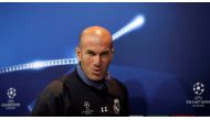 Real Madrid's coach Zinedine Zidane leaves news conference REUTERS/Sergio Perez
