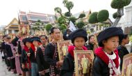 Mourners from the Kamphaeng tribe line up to get into the Throne Hall at the Grand Palace for the first time to pay respects in front of the golden urn of Thailand's late King Bhumibol Adulyadej in Bangkok, Thailand, October 29, 2016. REUTERS/Jorge Silva