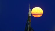 The supermoon rises behind the Soyuz MS-03 spacecraft, ahead of its upcoming launch to the International Space Station (ISS), at the Baikonur cosmodrome in Kazakhstan November 14, 2016. REUTERS/Shamil Zhumatov
