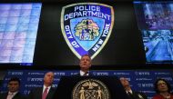 New York City Mayor Bill de Blasio speaks during a news conference at the police headquarters in New York City, U.S., November 18, 2016. REUTERS/Brendan McDermid 