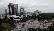 Indonesian Muslims gather to attend rally calling for the arrest of Jakarta's Governor Basuki Tjahaja Purnama, popularly known as Ahok, who is accused of insulting the Koran, in Jakarta, Indonesia December 2, 2016. REUTERS/Beawiharta 