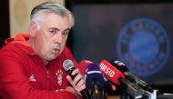 Carlo Ancelotti, head coach of German football club Bayern Munich, gives a press conference in the Qatari capital Doha on January 10, 2017. Bayern Munich is training at the Aspire Academy in Doha, Qatar. (AFP / KARIM JAAFAR)
