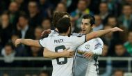 Manchester United's Henrikh Mkhitaryan celebrates scoring their first goal with team mates Action Images via Reuters / Andrew Boyers
