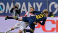 Augsburg's German midfielder Moritz Leitner and Leipzig's Swedish striker Emil Forsberg vie for the ball during the German first division Bundesliga football match between FC Augsburg and RB Leipzig in Augsburg, southern Germany, on March 3, 2017.  AFP / 