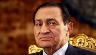Egypt's now ousted  President Hosni Mubarak attends a meeting at the presidential palace in Cairo, October 19, 2010. REUTERS/Amr Abdallah Dalsh/File Photo