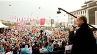 Turkish President Recep Tayyip Erdogan greets the crowd during a mass opening ceremony in Sancaktepe District of Istanbul, Turkey on March 26, 2017.