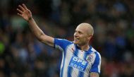 Huddersfield Town’s Aaron Mooy celebrates at the end of the match REUTERS/Andrew Yates 
