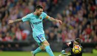 Barcelona’s Lionel Messi in action with Athletic Bilbao's Kepa Arrizabalaga October 28, 2017. REUTERS/Vincent West