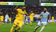 Juventus' Argentinian forward Gonzalo Gerardo Higuain (L) vies with Spal's captain Italian forward Mirco Antenucci during the Italian Serie A football match Spal vs Juventus at the Paolo-Mazza stadium in Ferrara on March 17, 2018. / AFP / MIGUEL MEDINA