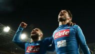 Napoli's Italian striker Lorenzo Insigne (L) and Napoli's Belgian striker Dries Mertens celebrate at the end of the Italian Serie A football match SSC Napoli vs Genoa CFC on March 18, 2018 at the San Paolo Stadium. / AFP / CARLO HERMANN