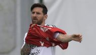 Argentina's forward Lionel Messi takes part in a training session at the team's base camp in Bronnitsy, near Moscow, on June 19, 2018, during the Russia 2018 World Cup football tournament. / AFP / JUAN MABROMATA
