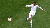 France's forward Antoine Griezmann takes a free-kick during the Russia 2018 World Cup quarter-final football match between Uruguay and France at the Nizhny Novgorod Stadium in Nizhny Novgorod on July 6, 2018. / AFP / Johannes Eisele