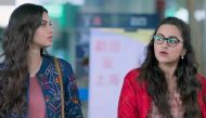 Still of the actresses Diana Penty (L) and Sonakshi Sinha (R) from the movie Happy Phirr Bhag Jayegi.