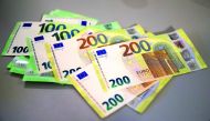New 100 and 200 euro banknotes are displayed in Vienna, Austria, September 17, 2018. Reuters/Heinz-Peter Bader 