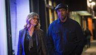 Still of the actors Denzel Washington (R) and Melissa Leo from the movie Equalizer 2.