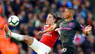  
Arsenal's Hector Bellerin in action with Everton's Richarlison. Premier League, Arsenal v Everton - Emirates Stadium, London, September 23, 2018. Action Images via Reuters/John Sibley