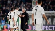 Manchester United's Portuguese manager Jose Mourinho (C) argues with Juventus' Italian defender Leonardo Bonucci (2ndL) and Juventus' Argentine forward Paulo Dybala (L) at the end of the UEFA Champions League group H football match Juventus vs Manchester 