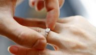 The findings showed that men who divorced and women who found a new partner reduced their physical exercises.