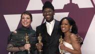 Best Actress Olivia Colman, Best Supporting Actor Mahershala Ali and Best Supporting Actress Regina King pose backstage with their awards, February 24, 2019. REUTERS/Mike Segar