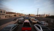 Cars queue to a petrol station to refuel amid shortages of fuel supplies in Houthi-held Sanaa, Yemen April 16, 2019. Reuters/Khaled Abdullah
 