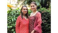 Alia Bhatt with her mother Soni Razdan 