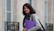 FILE PHOTO: Agnes Buzyn, French Minister for Solidarity and Health, arrives for a meeting at the Elysee Palace in Paris, January 11, 2019. REUTERS/Benoit Tessier/File Photo
