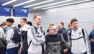 Bayern Munich's Manuel Neuer (front, left) and Thomas Muller (front, right) pose for a photograph on team's arrival in Doha, yesterday.
Pict Courtesy: Bayern Munich Twitter Handle 