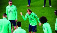 Real Madrid's Croatian midfielder Luka Modric (C) and teammates attend a training session at the Ciudad Real Madrid training ground in Madrid, on February 25, 2020, on the eve of their UEFA Champions League football match against Manchester City. AFP / Os