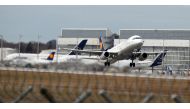 An Airplane of German carrier Lufthansa takes off at Munich international airport, Germany, March 2, 2020. Reuters/Michael Dalder