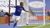 Leicester City's Jamie Vardy celebrates scoring their third goal, as play resumes behind closed doors following the outbreak of the coronavirus disease (COVID-19). (REUTERS / Jason Cairnduff)