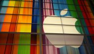 In this file photo the Apple logo is seen September 11, 2012 at the Yerba Buena Center for Arts in San Francisco, California. / AFP / KIMIHIRO HOSHINO
