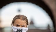 Swedish climate activist Greta Thunberg takes part in a Fridays For Future protest in front of the Swedish Parliament (Riksdagen) in Stockholm on September 25, 2020. / AFP / JONATHAN NACKSTRAND