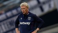 In this file photo taken on June 23, 2020 West Ham United's Scottish manager David Moyes gestures during the English Premier League football match between Tottenham Hotspur and West Ham United at Tottenham Hotspur Stadium in London. / AFP / POOL / Kirsty 