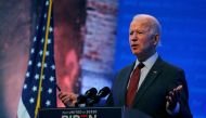 U.S. Democratic presidential candidate and former Vice President Joe biden delivers a speech on the U.S. Supreme Court at the Queen Theater in Wilmington, Delaware, U.S., September 27, 2020. REUTERS/Mike Segar
