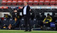 Barcelona's Dutch coach Ronald Koeman gestures during the Spanish league football match FC Barcelona against Villarreal CF at the Camp Nou stadium in Barcelona on September 27, 2020. / AFP / Josep LAGO