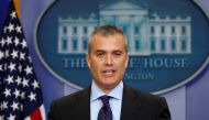 FILE PHOTO: OMB's Deputy Director for Management Jeff Zients talks about the budget negotiations at the White House in Washington April 7, 2011. REUTERS/Larry Downing