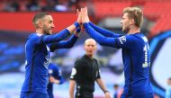 Chelsea's Hakim Ziyech celebrates scoring their first goal with Timo Werner (REUTERS/Adam Davy)
