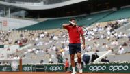 Tennis - French Open - Roland Garros, Paris, France - June 3, 2021 Switzerland's Roger Federer during his second round match against Croatia's Marin Cilic REUTERS/Christian Hartmann
