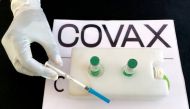 FILE PHOTO: A nurse prepares to administer the AstraZeneca/Oxford vaccine under the COVAX scheme against the coronavirus disease (COVID-19) at the Eka Kotebe General Hospital in Addis Ababa, Ethiopia March 13, 2021. REUTERS/Tiksa Negeri/File Photo