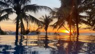 A sunset is seen in a resort after the Vietnamese government eased the lockdown following the coronavirus disease (COVID-19) outbreak, in Phu Quoc island, Vietnam May 8, 2020. Picture taken May 8, 2020. REUTERS/James Pearson/File Photo