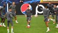 Paris St Germain's Lionel Messi with teammates during training REUTERS/Piroschka Van De Wouw
