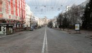 A general view shows an empty street in central Kyiv, Ukraine February 25, 2022. REUTERS/Valentyn Ogirenko