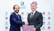 Dr. César Octavio Malavé, dean of Texas A&M University at Qatar and Andre Conradie, CEO of Rheinmetall Barzan Advanced Technologies at the MoU signing event.