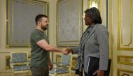 Ukraine's President Volodymyr Zelenskiy welcomes US Representative to the United Nations, Ambassador Linda Thomas-Greenfield, in Kyiv, Ukraine, November 8, 2022. (Ukrainian Presidential Press Service/Handout via REUTERS)