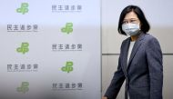Taiwanese President Tsai Ing-wen enter a news confrence on the day of local elections in Taipei, Taiwan, November 26, 2022. REUTERS/Ann Wang
 