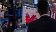 Traders work on the floor of the New York Stock Exchange (NYSE) on April 04, 2025 in New York City. (Photo by SPENCER PLATT / GETTY IMAGES NORTH AMERICA / Getty Images via AFP)
