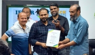 ITPN receiving memento from TK Sudheer.