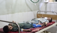 Afghan injured children receive treatment at a hospital after an earthquake in Afghanistan's Jalalabad on September 1, 2025. (Photo by Aimal Zahir / AFP)