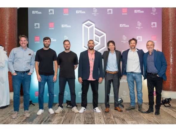 Builders VC's delegation of senior executives pose for a group photo with other officials.