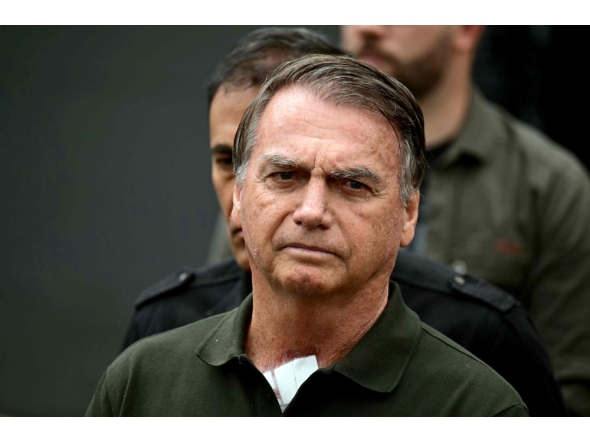 Former Brazilian President Jair Bolsonaro underwent medical treatment on December 27, 2025, for the hiccups he has been suffering from for months. (Photo by Pablo Porciuncula / AFP)
